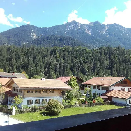 Bergfrieden *